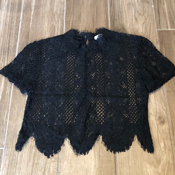 Lace top - Picture 1 of 3